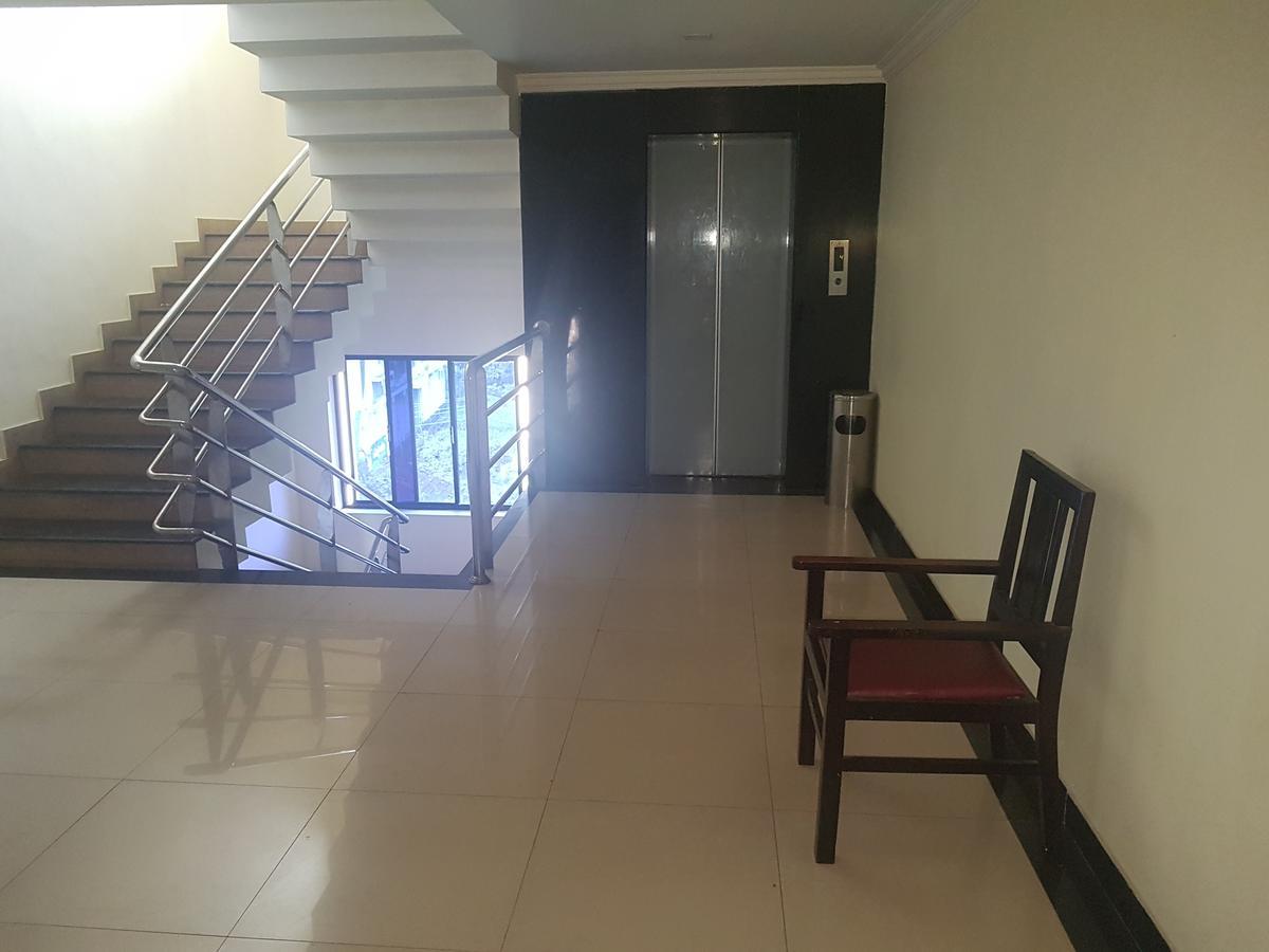 Hotel Pearl Residency Thrissur Kültér fotó